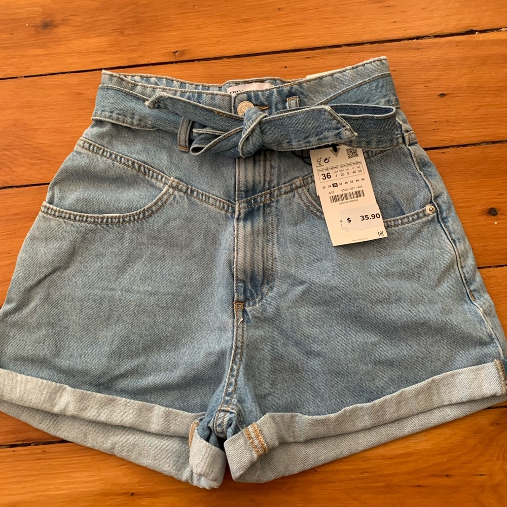 Brand New Zara Jean Shorts